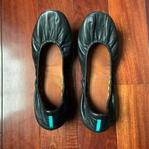 Black Tieks size 9